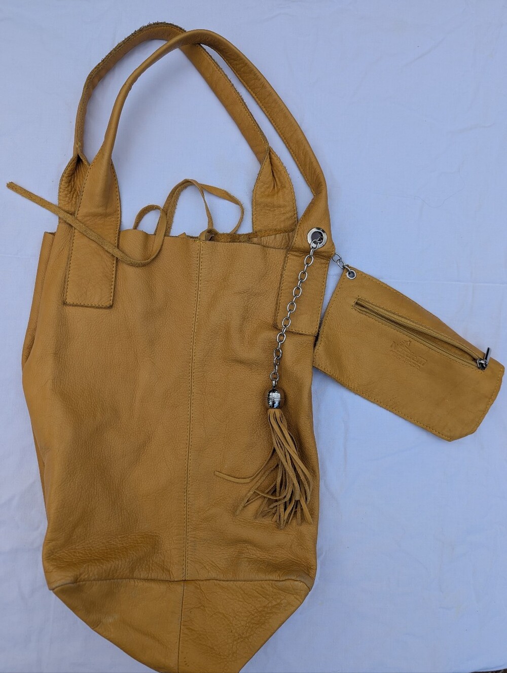 NARDELLI Italian Leather BIG! Boho /Hobo bag.